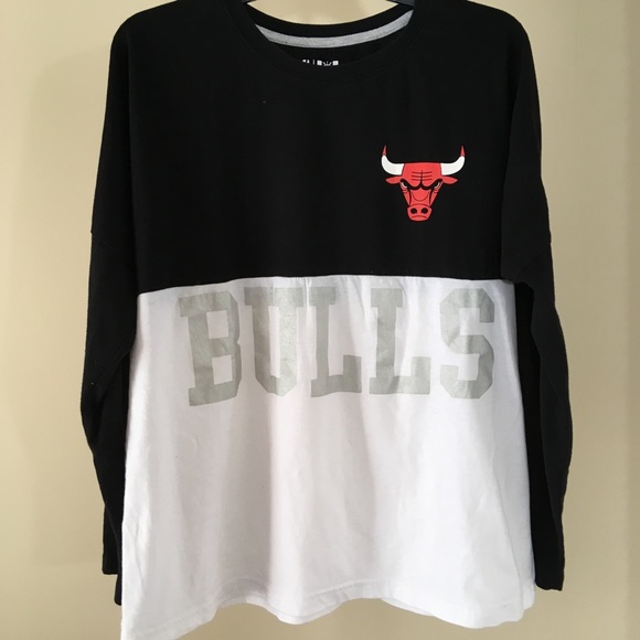Chicago Bulls - Picture 3 of 4